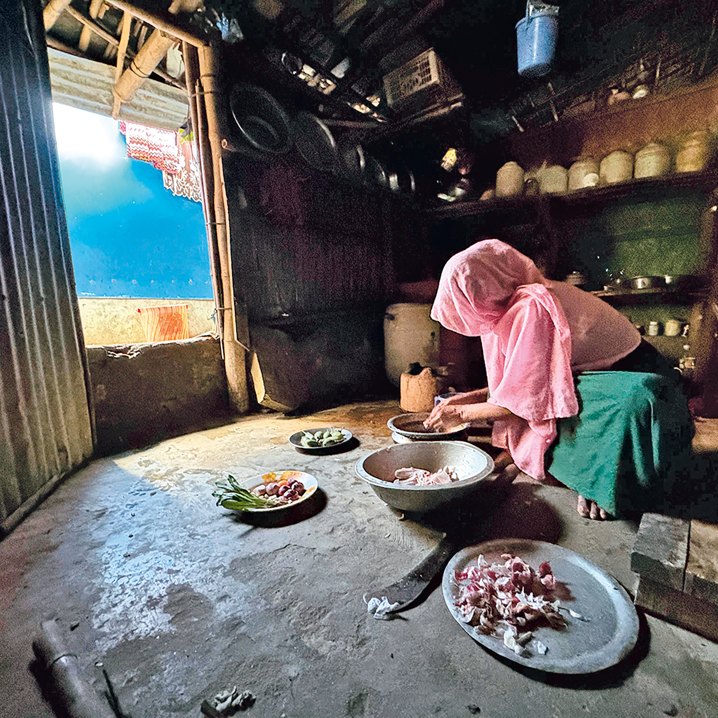 Preserving culinary traditions amid war and violence