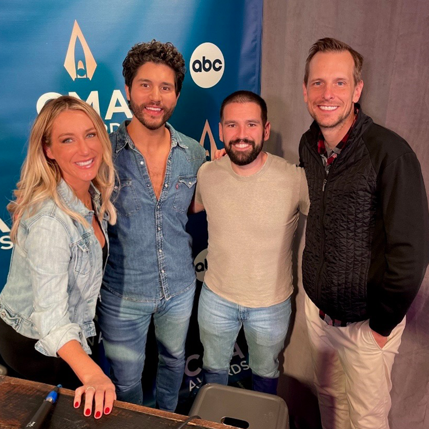 Dan & Shay called in with Tracy & Fizz ahead of HOOBAJOOB 3 at Fiddler Green to talk about what HOOBAJOOB means and whether we can expect a gender reveal! 