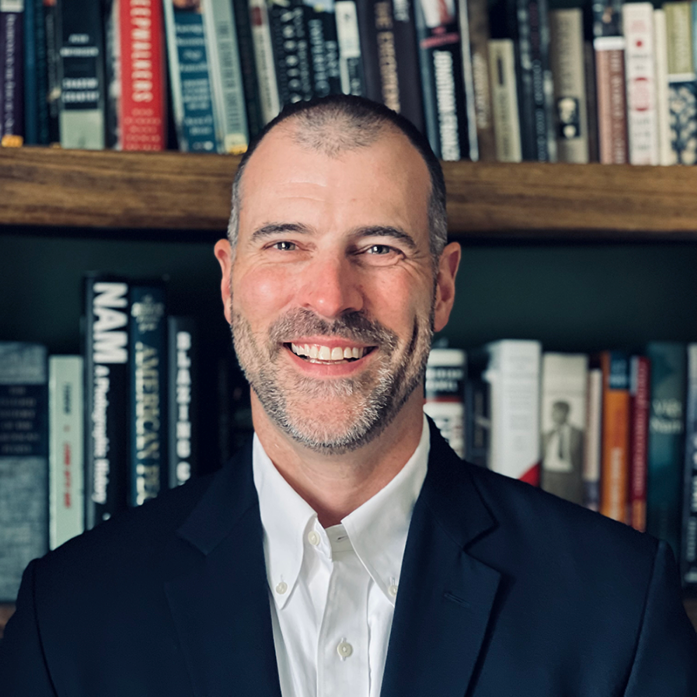 #260: Military Historian Running Two Kinds of Events - Marathons & Vietnam War Panels
