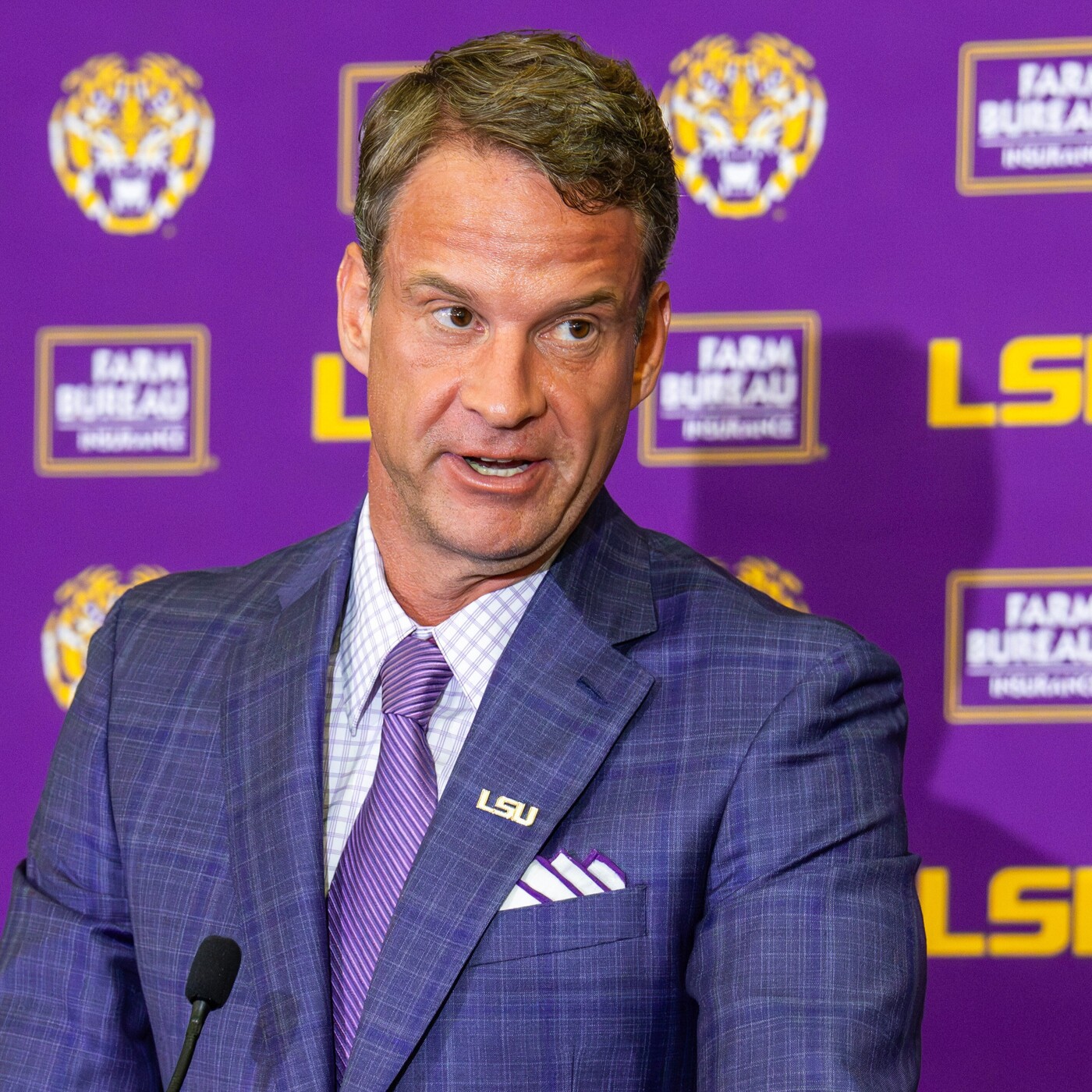 Tom & Berry Show: Just a little grace for Lane Kiffin 