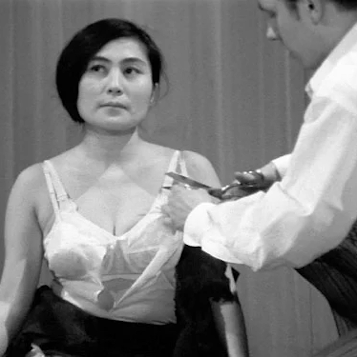 Yoko Ono at The Broad: An 'iconoclast' willing to do 'the strangest stuff'