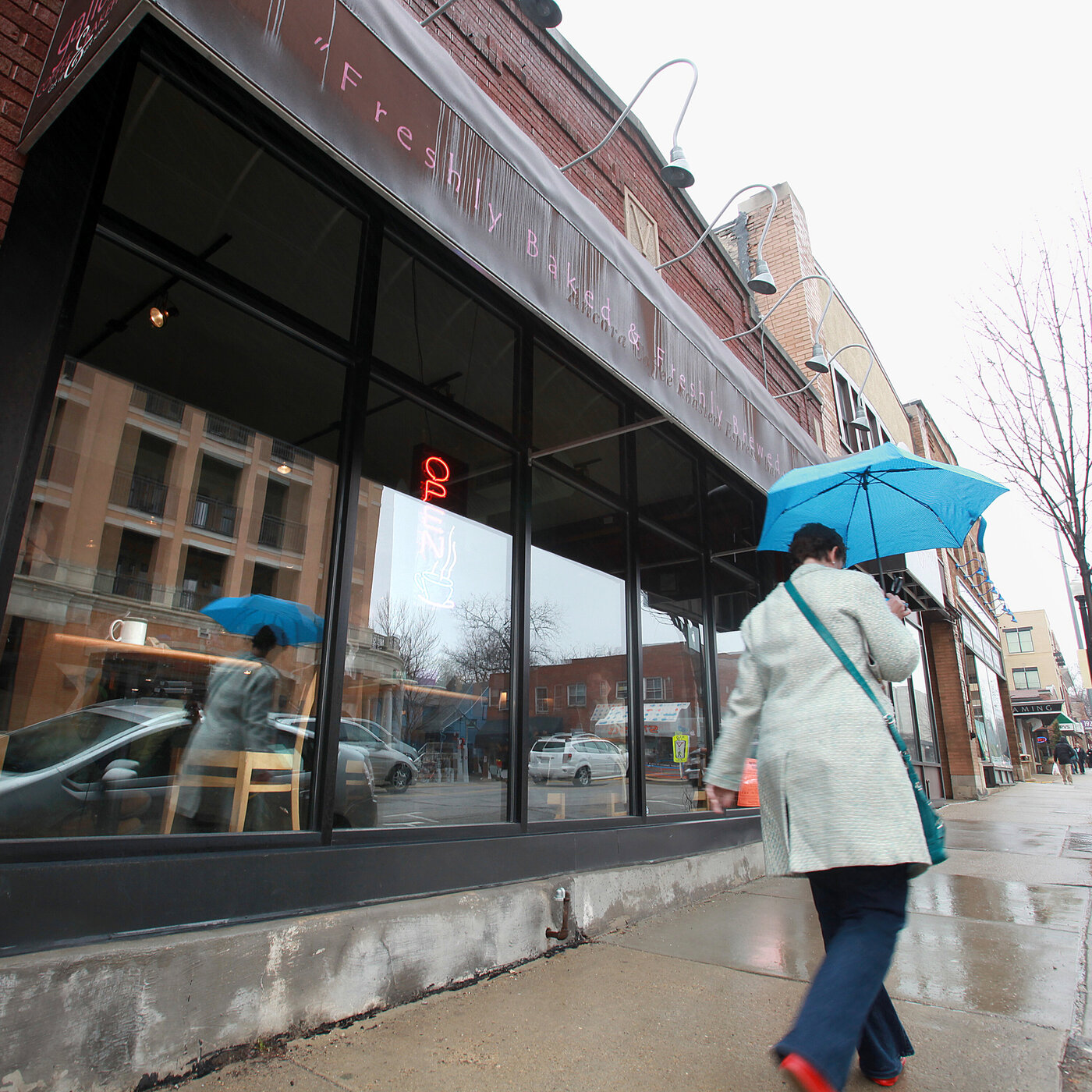 Creating a cafe that's a music venue
