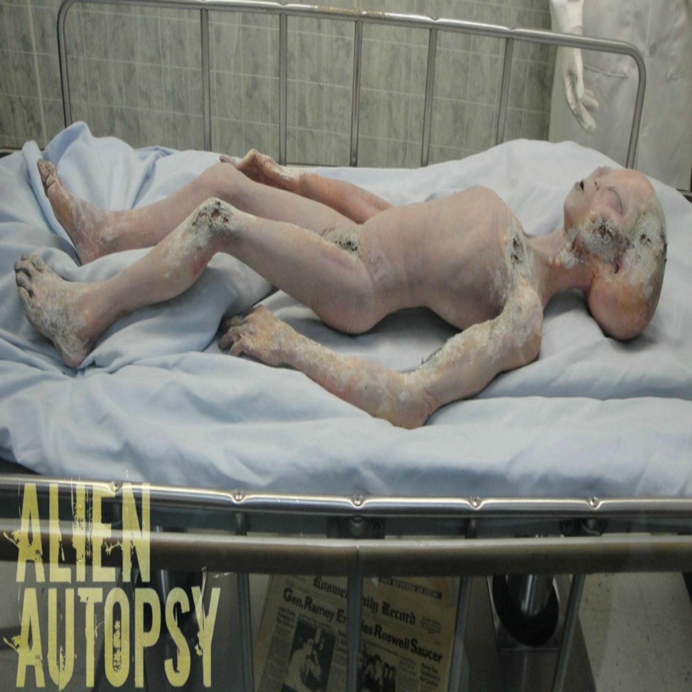 Ep. #383: Alien Autopsy w/ Philip Mantle