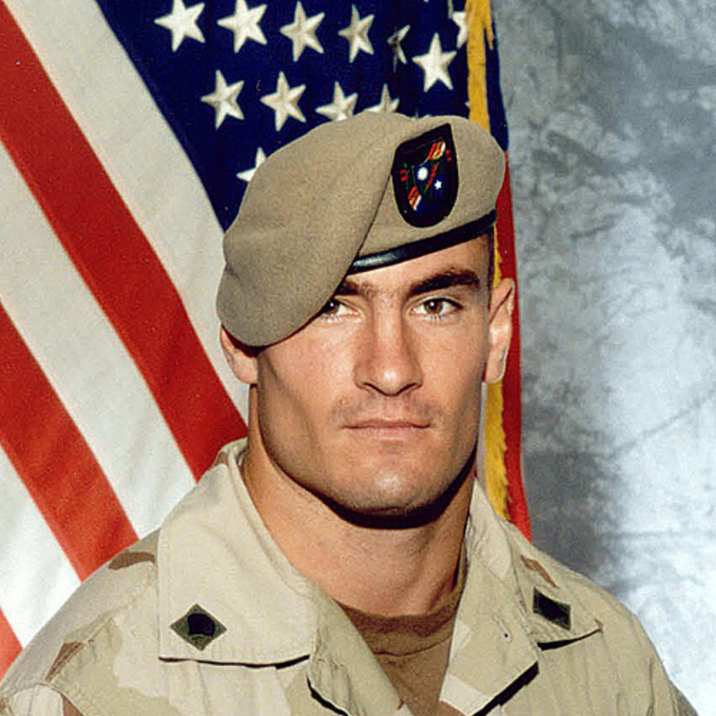 Mike, Patricia and Pablo remember Pat Tillman