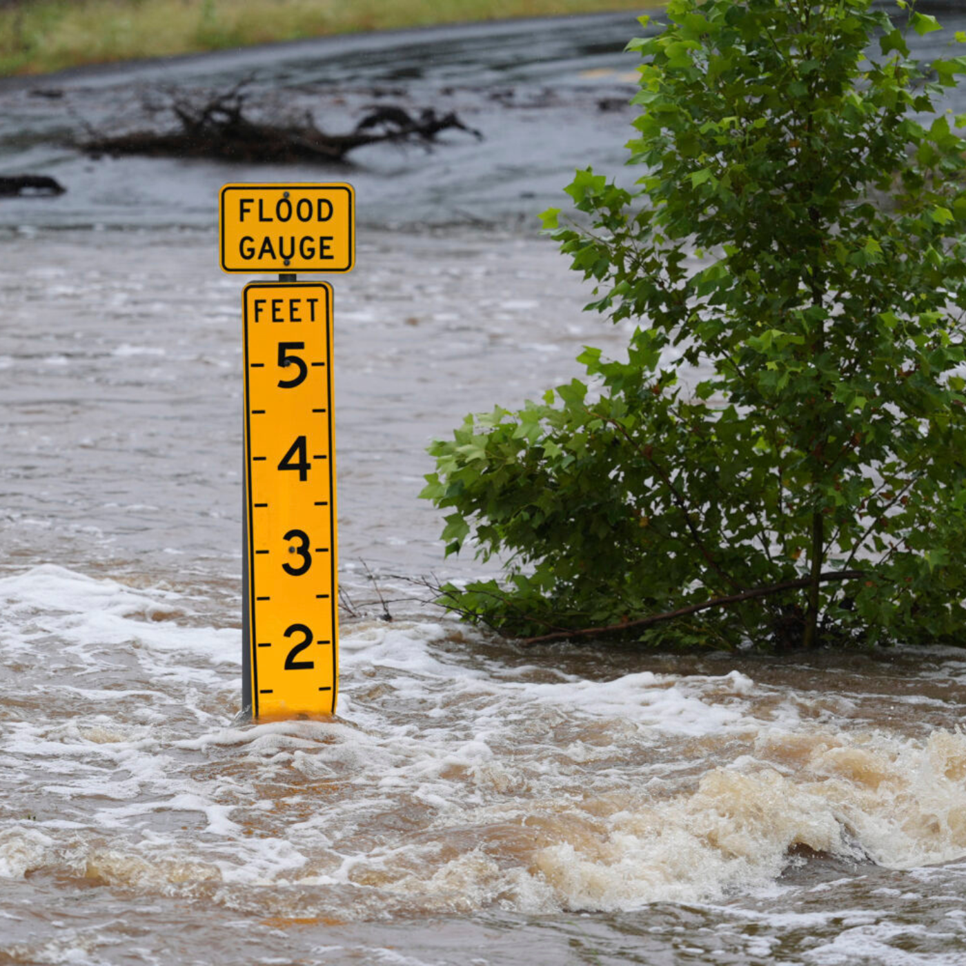 Could deadly flooding like what we saw in Texas ever happen here in Arizona? 