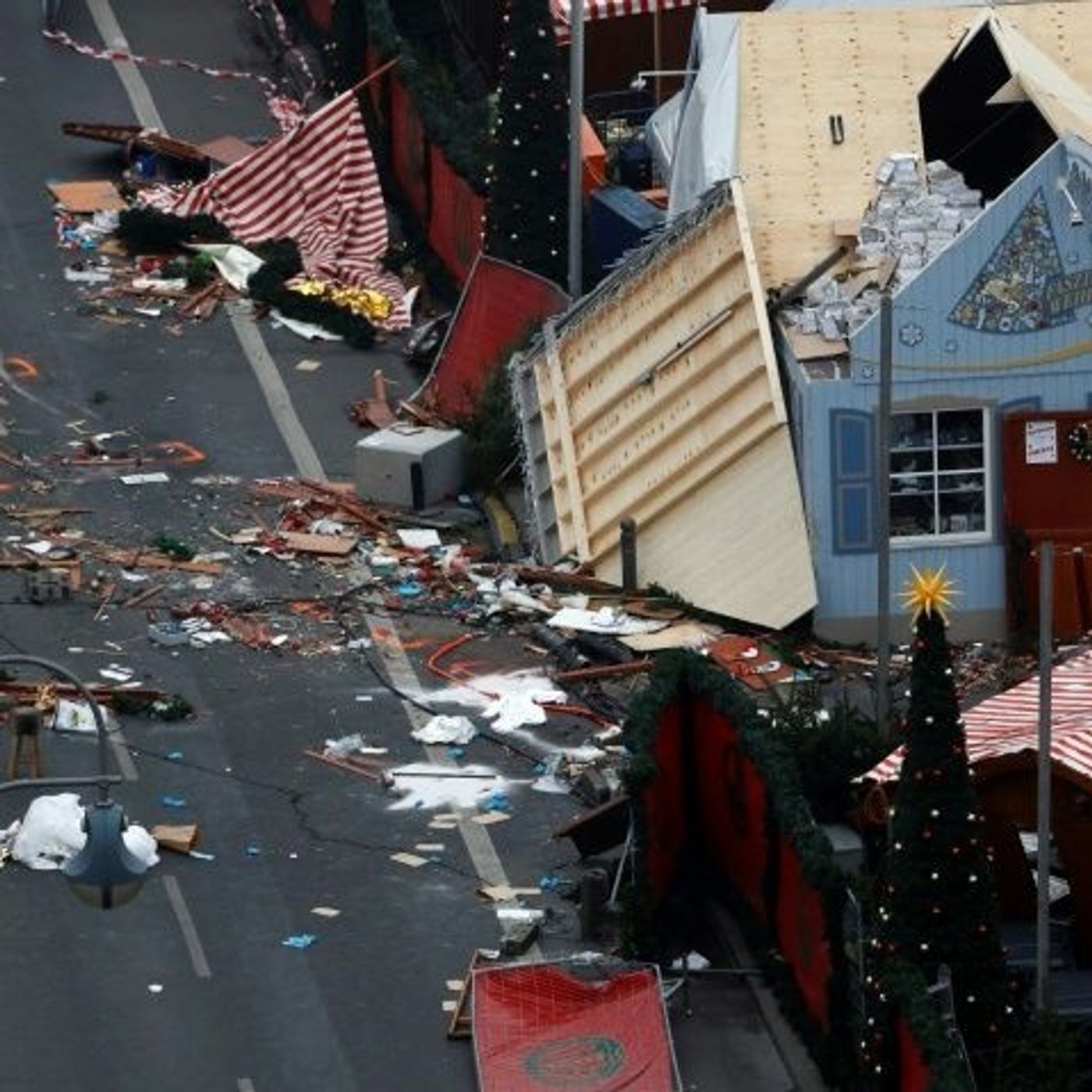 Cold War Radio - CWR#415 Berlin Carnage Witnesses Recount Horror